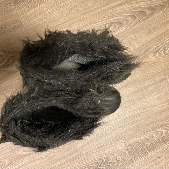 SOREL Joan of Arctic Youth Size 5. Black. Great shape- worn for one season - Picture 7 of 10